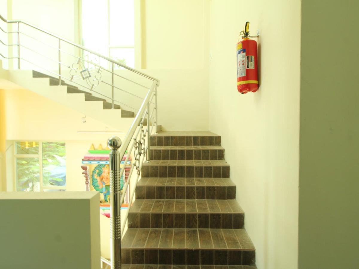 Jms Guest House Tirunallar 외부 사진